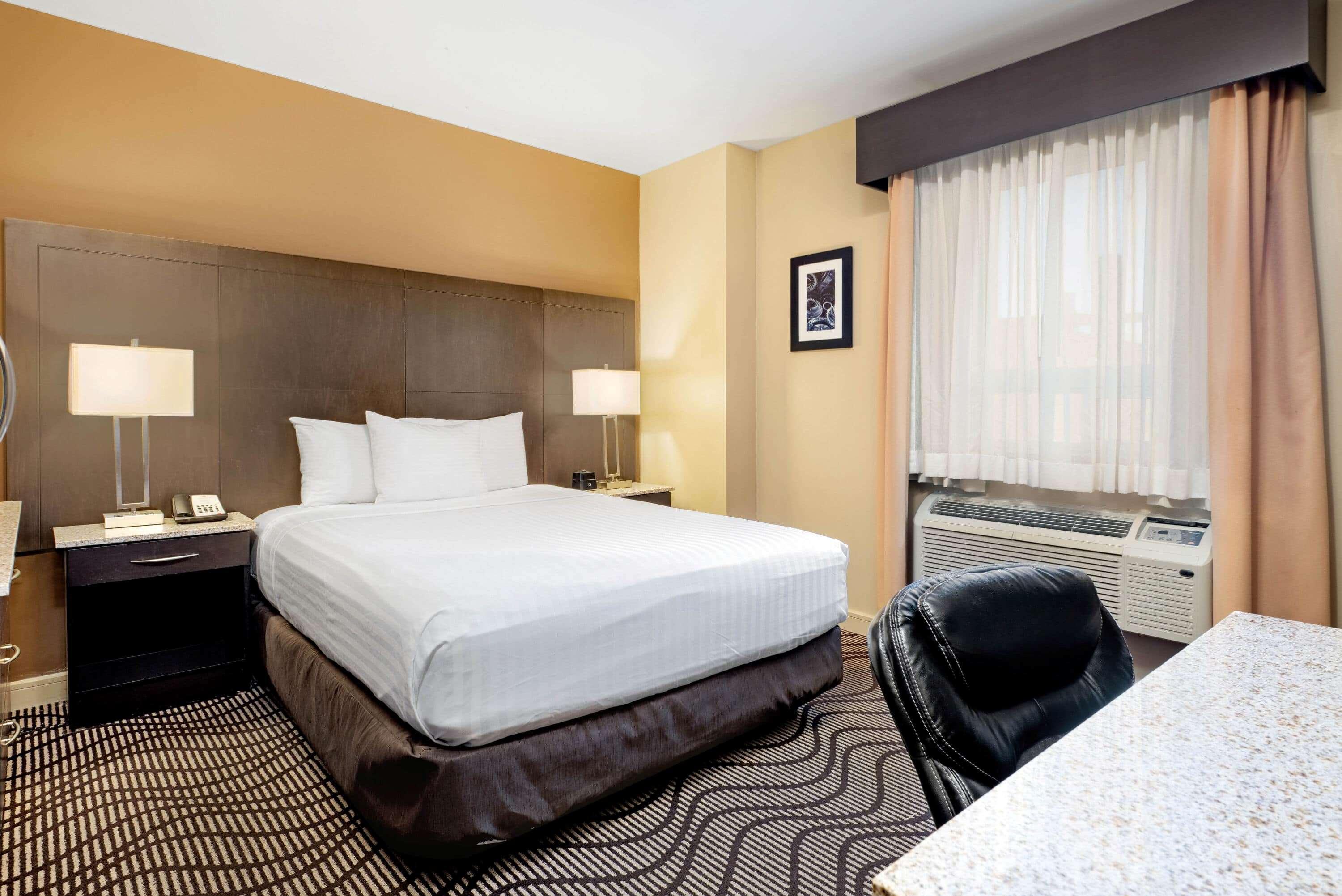 La Quinta By Wyndham Oshawa Hotel Luaran gambar
