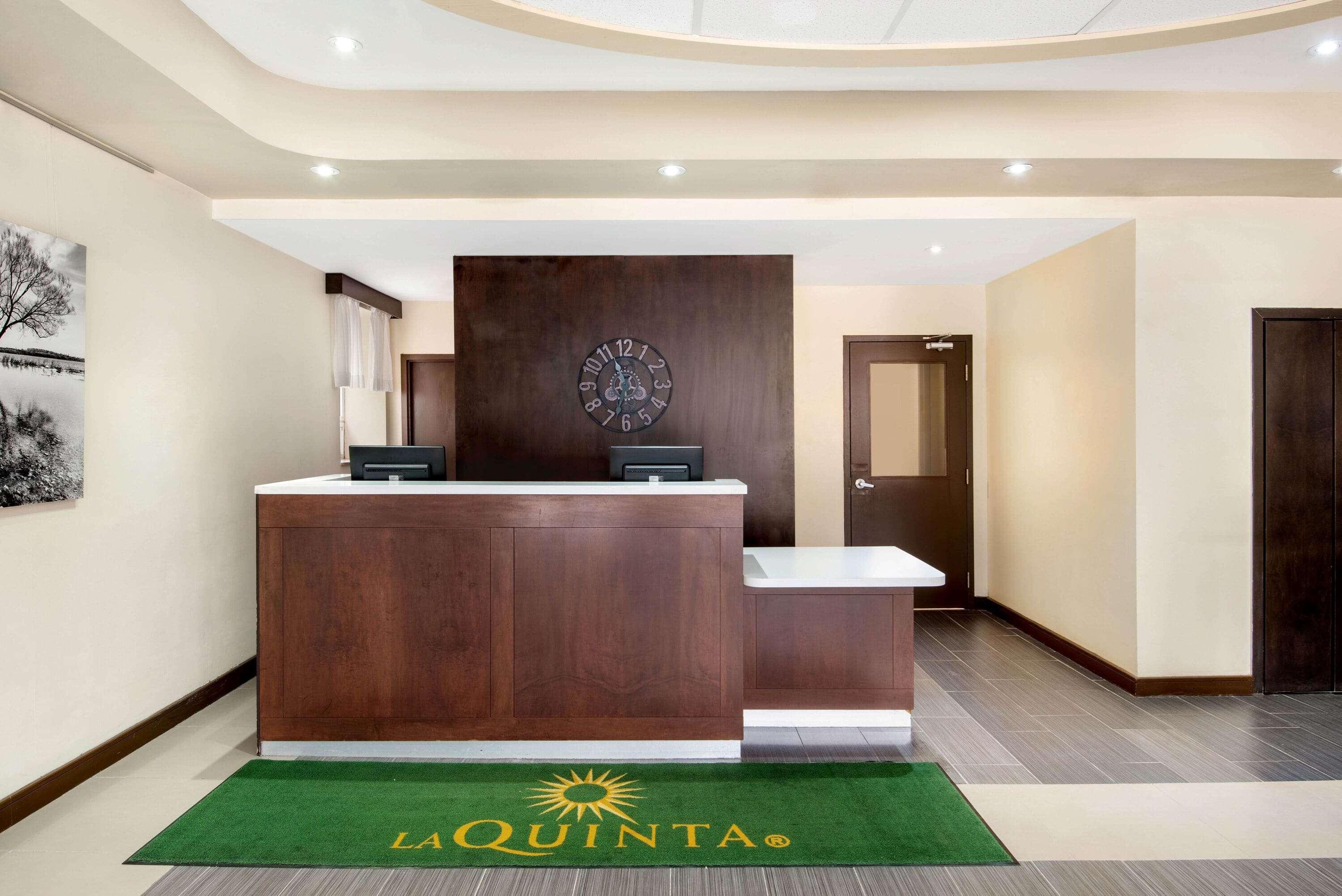 La Quinta By Wyndham Oshawa Hotel Luaran gambar