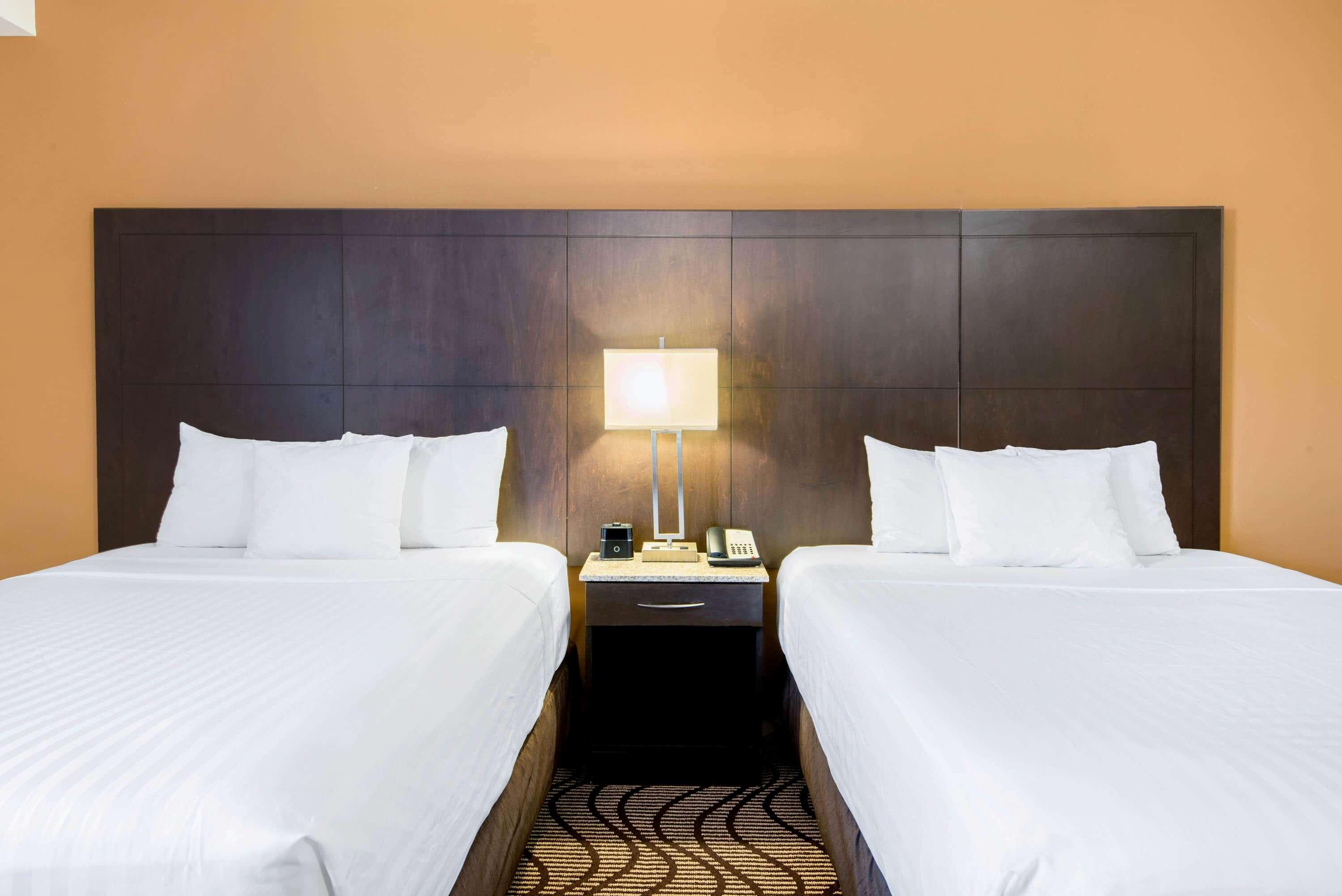 La Quinta By Wyndham Oshawa Hotel Luaran gambar